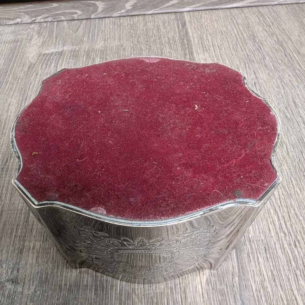 Vintage Trinket Silver Etched Box